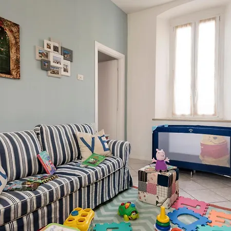 Casa Sofia -airport Free Shuttle-h24 * Бергамо